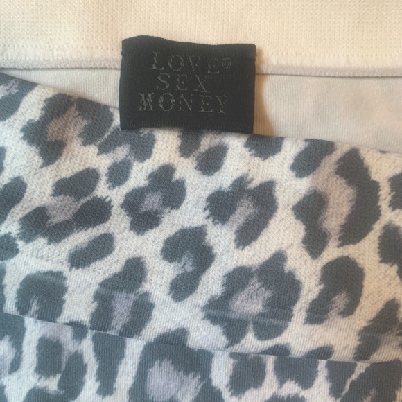 LOVE SEX MONEY leopard strapless tube top. Stretchy nylon NWOT - Picture 4 of 6